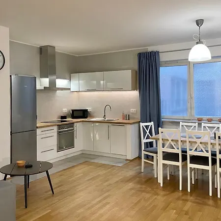 Appartement Przy Atrium Okolice Stacji Metra Rondo Onz