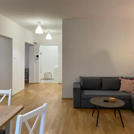 Przy Atrium Okolice Stacji Metra Rondo Onz Appartement