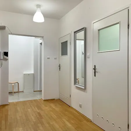 Przy Atrium Okolice Stacji Metra Rondo Onz Appartement